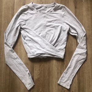 Lululemon time to restore long sleeve (SIZE 2)